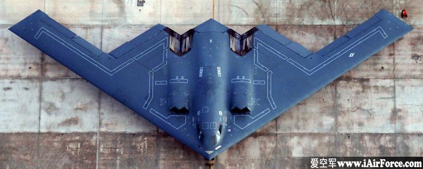 B-2 隐形轰炸机 俯视图片