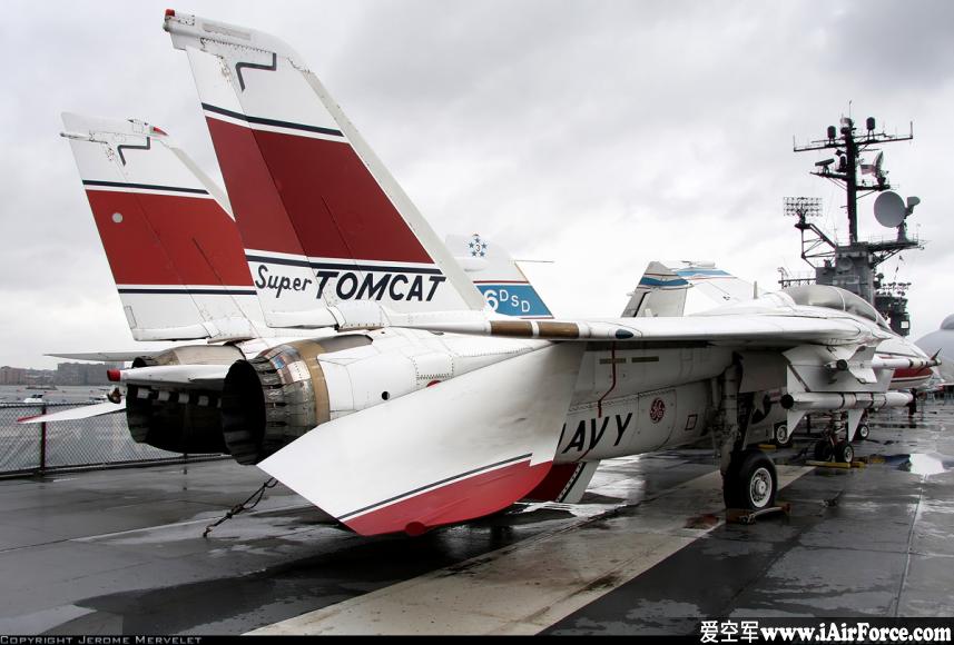 F-14D 航空母舰停放 战斗机 雄猫 Tomcat