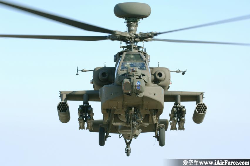 AH-64 阿帕奇 武装直升机 (Apache)